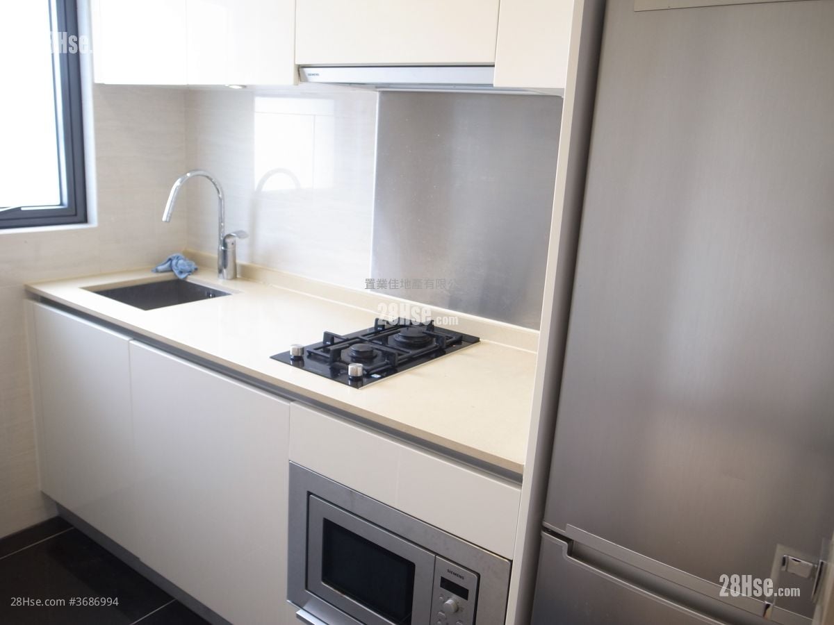 Warrenwoods Sell Studio , 1 Bathroom 273 ft²