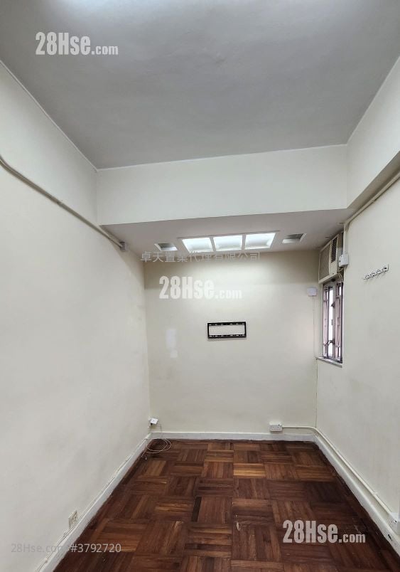 福安大厦 租盘 2 房 , 1 浴室 320 平方尺