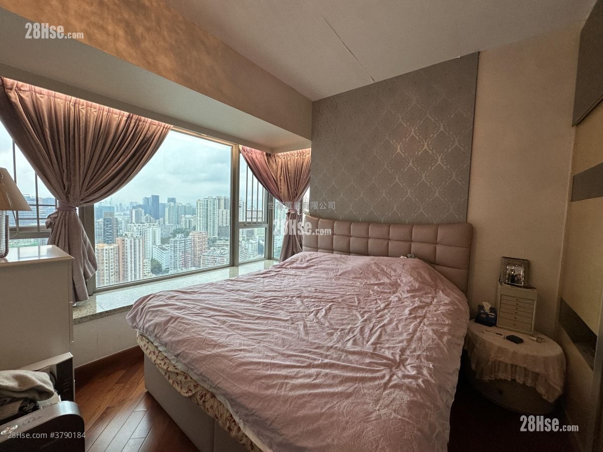 观月桦峯 售盘 3 房 808 平方尺