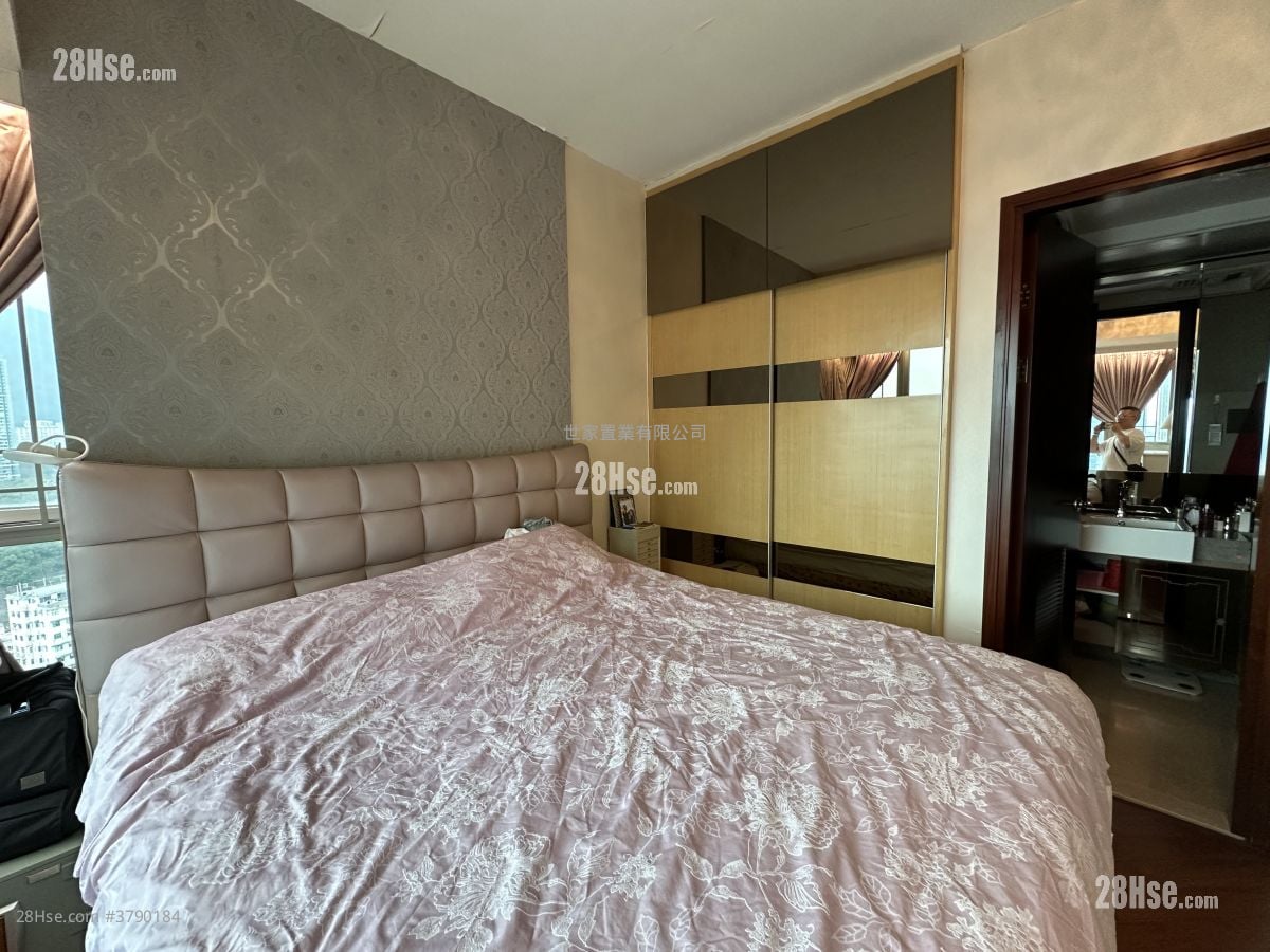 观月桦峯 售盘 3 房 808 平方尺