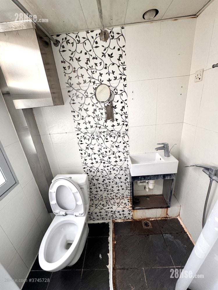 龙蟠苑 售盘 2 房 , 1 浴室