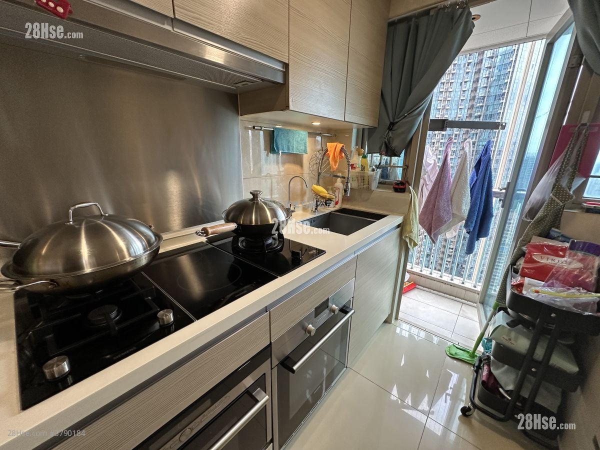 观月桦峯 售盘 3 房 808 平方尺