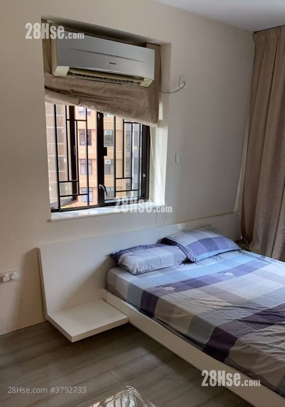 薄扶林花园 售盘 3 房 , 1 浴室 708 平方尺