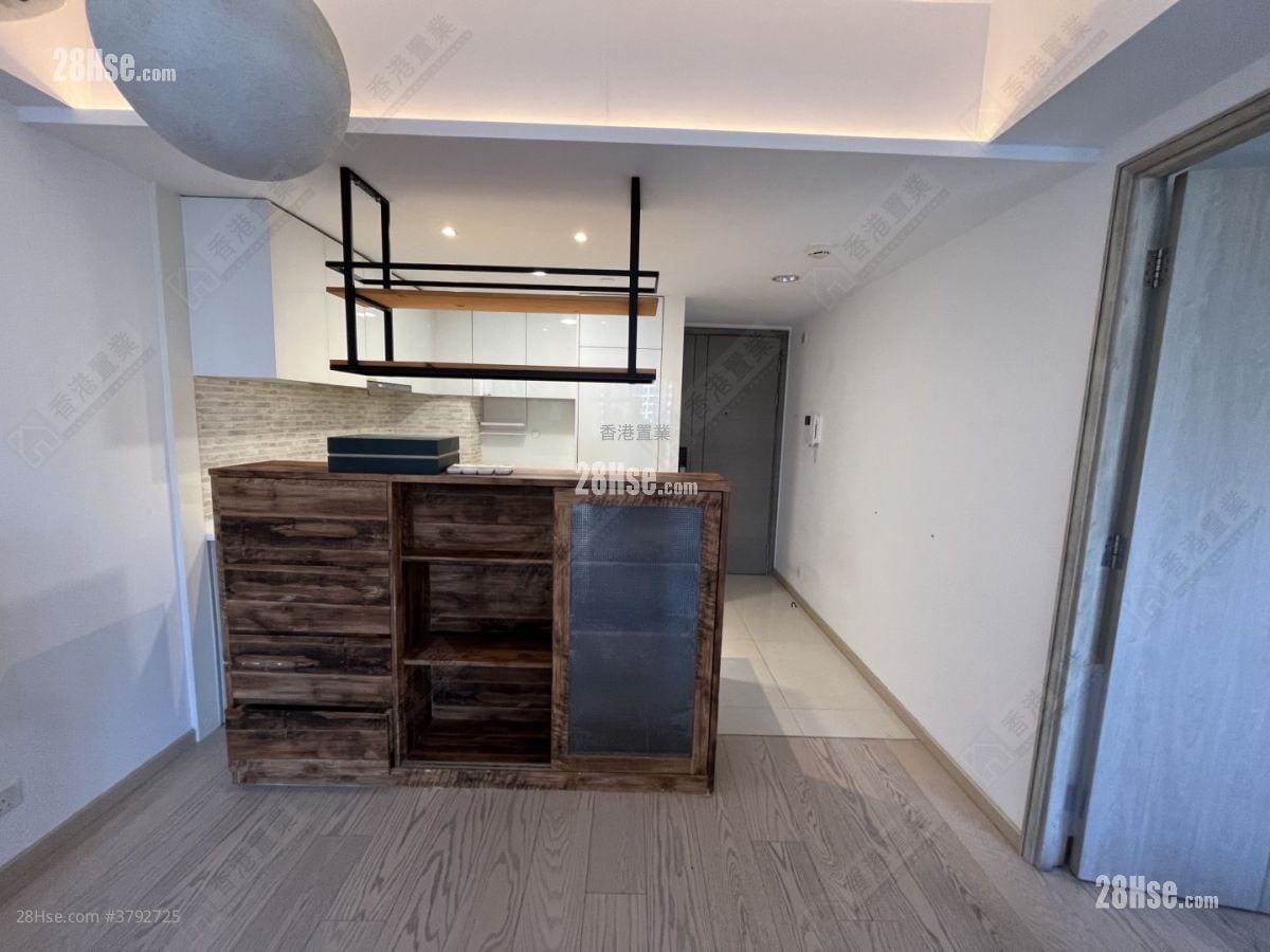 Sea To Sky 售盘 2 房 , 1 浴室 473 平方尺