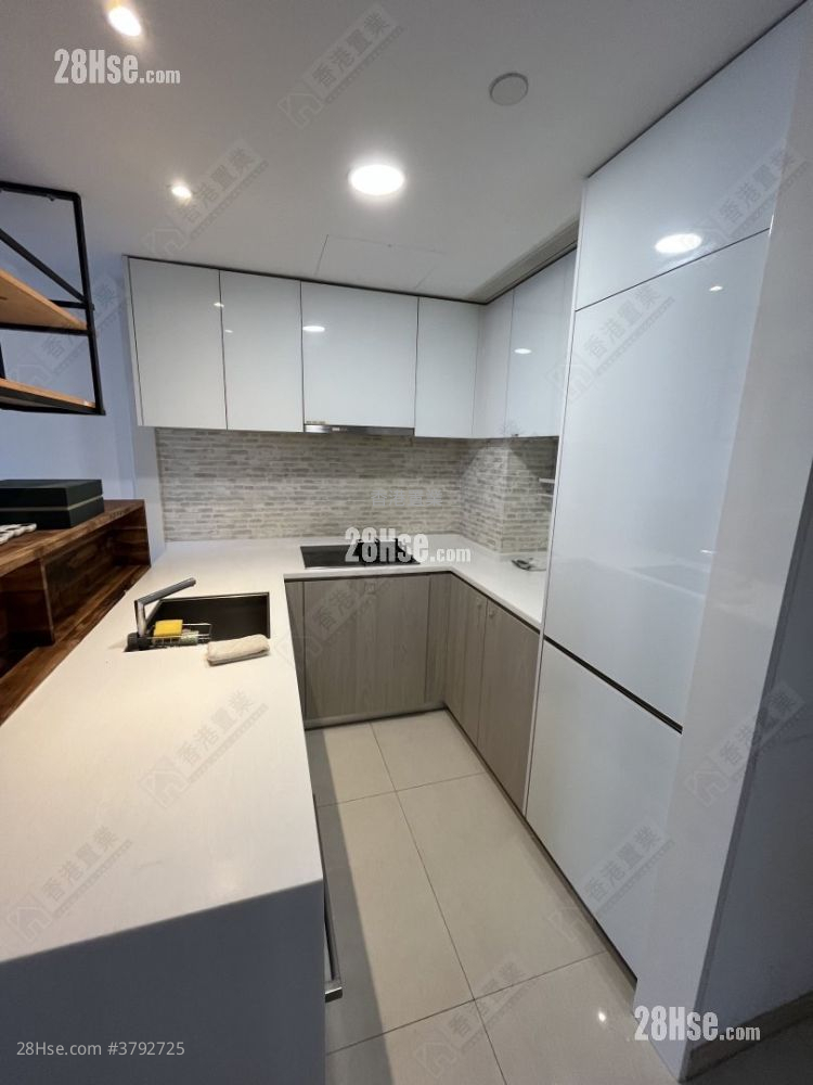 Sea To Sky 售盘 2 房 , 1 浴室 473 平方尺