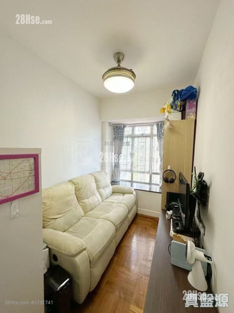 Trend Plaza Sell 1 Bedroom 272 ft²