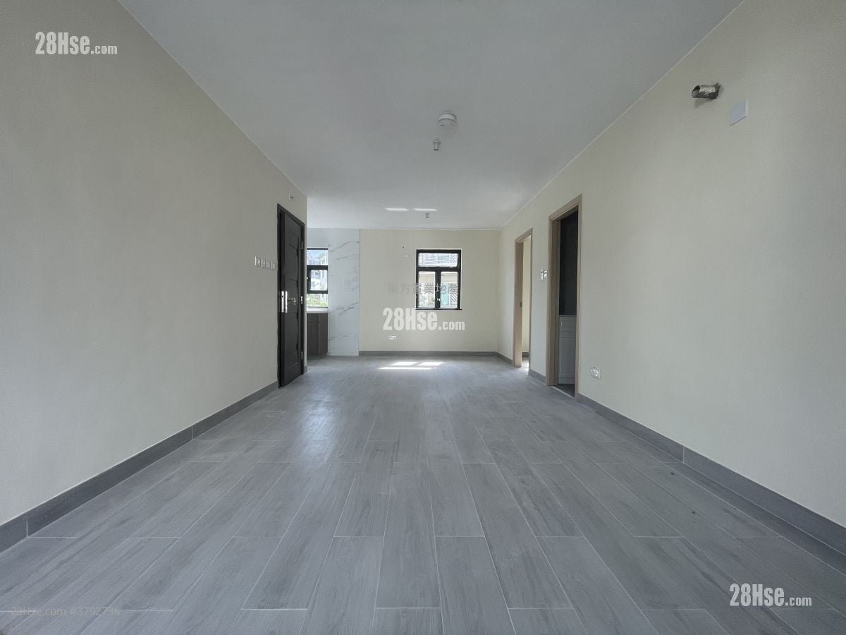 Village Sell 3 Bedrooms , 2 Bathrooms 700 ft²