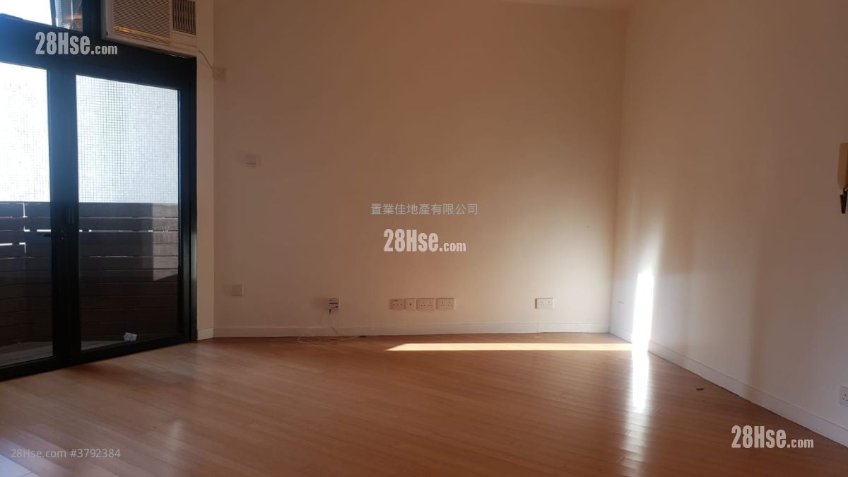 龙涛苑 售盘 2 房 , 1 浴室 534 平方尺