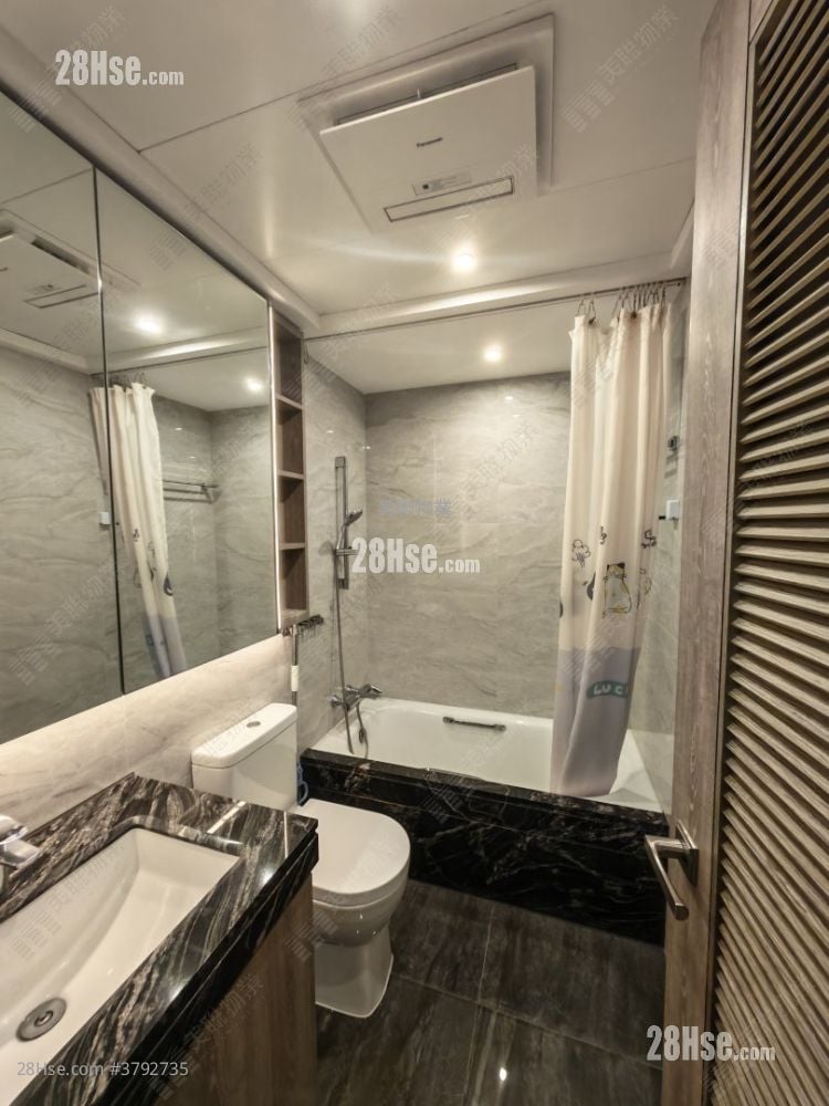 Aurora Rental 3 Bedrooms , 2 Bathrooms 644 ft²