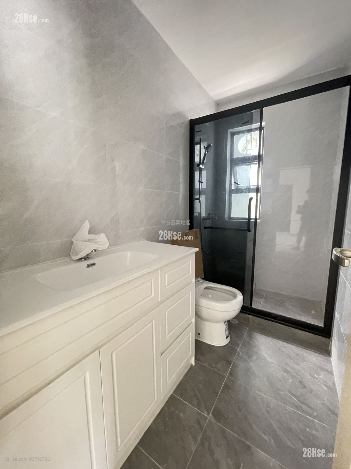 Village Sell 3 Bedrooms , 2 Bathrooms 700 ft²