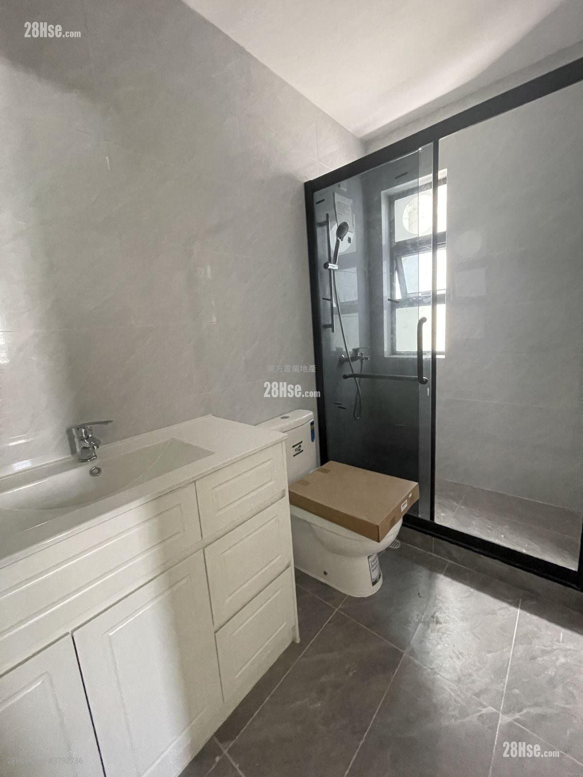 Village Sell 3 Bedrooms , 2 Bathrooms 700 ft²