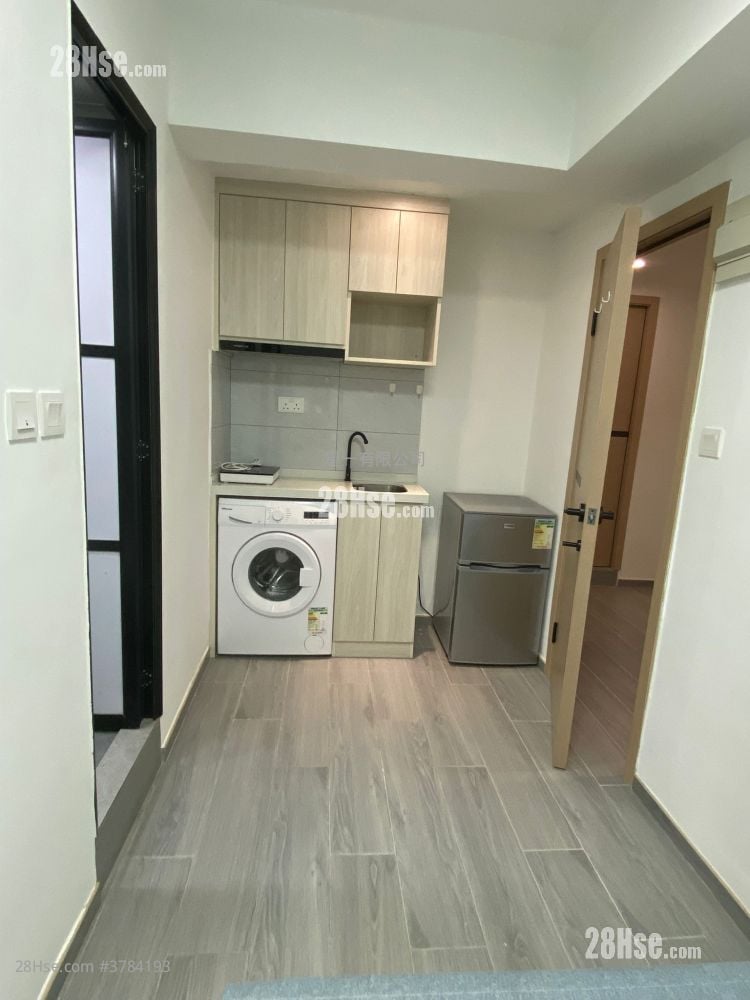 Companion Court Rental 1 Bedroom , 1 Bathroom 180 ft²