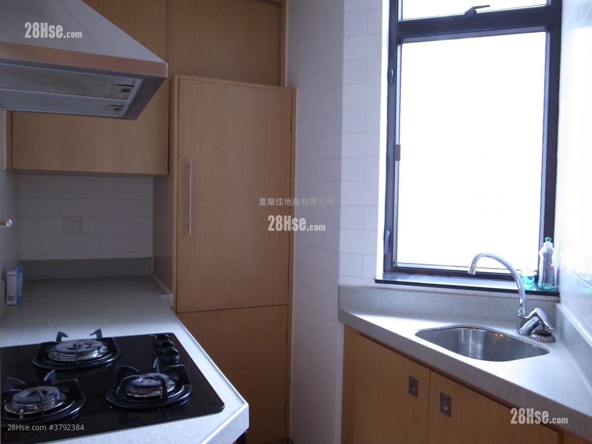 龙涛苑 售盘 2 房 , 1 浴室 534 平方尺