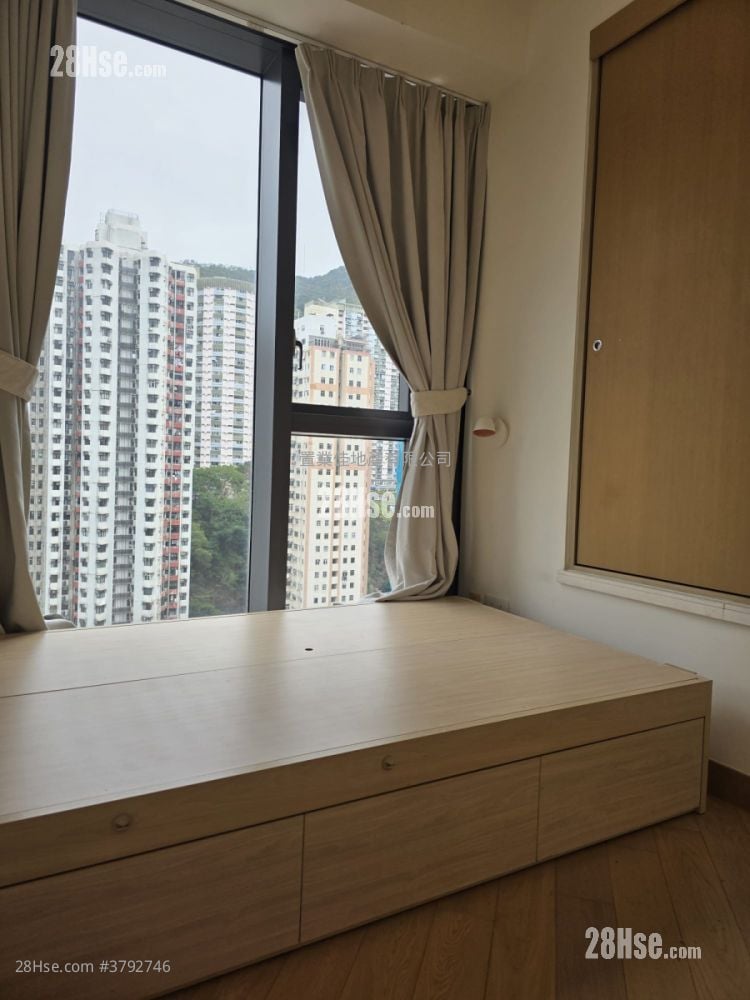 Warrenwoods Sell 1 Bedroom , 1 Bathroom 387 ft²