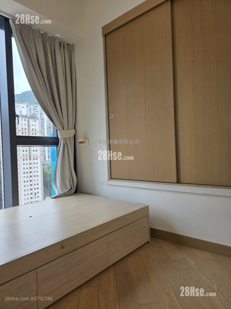 Warrenwoods Sell 1 Bedroom , 1 Bathroom 387 ft²