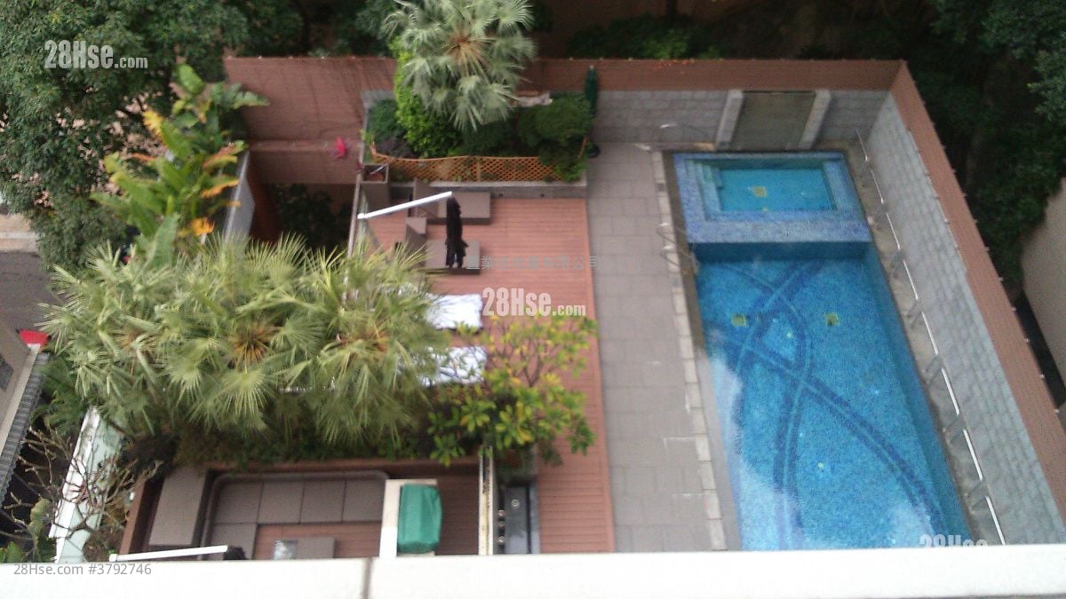 Warrenwoods Sell 1 Bedroom , 1 Bathroom 387 ft²