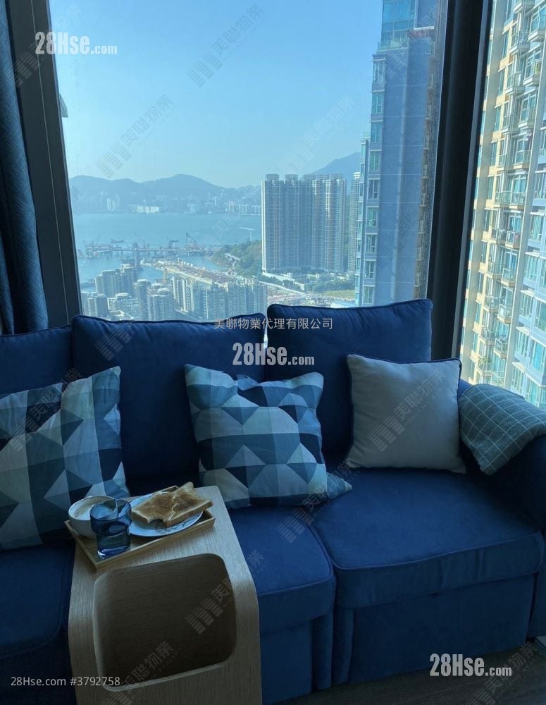 The Wings Sell 2 Bedrooms , 1 Bathroom 540 ft²