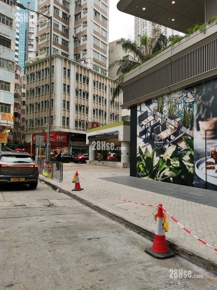 Finnie 租盘 2 房 , 1 浴室 361 平方尺