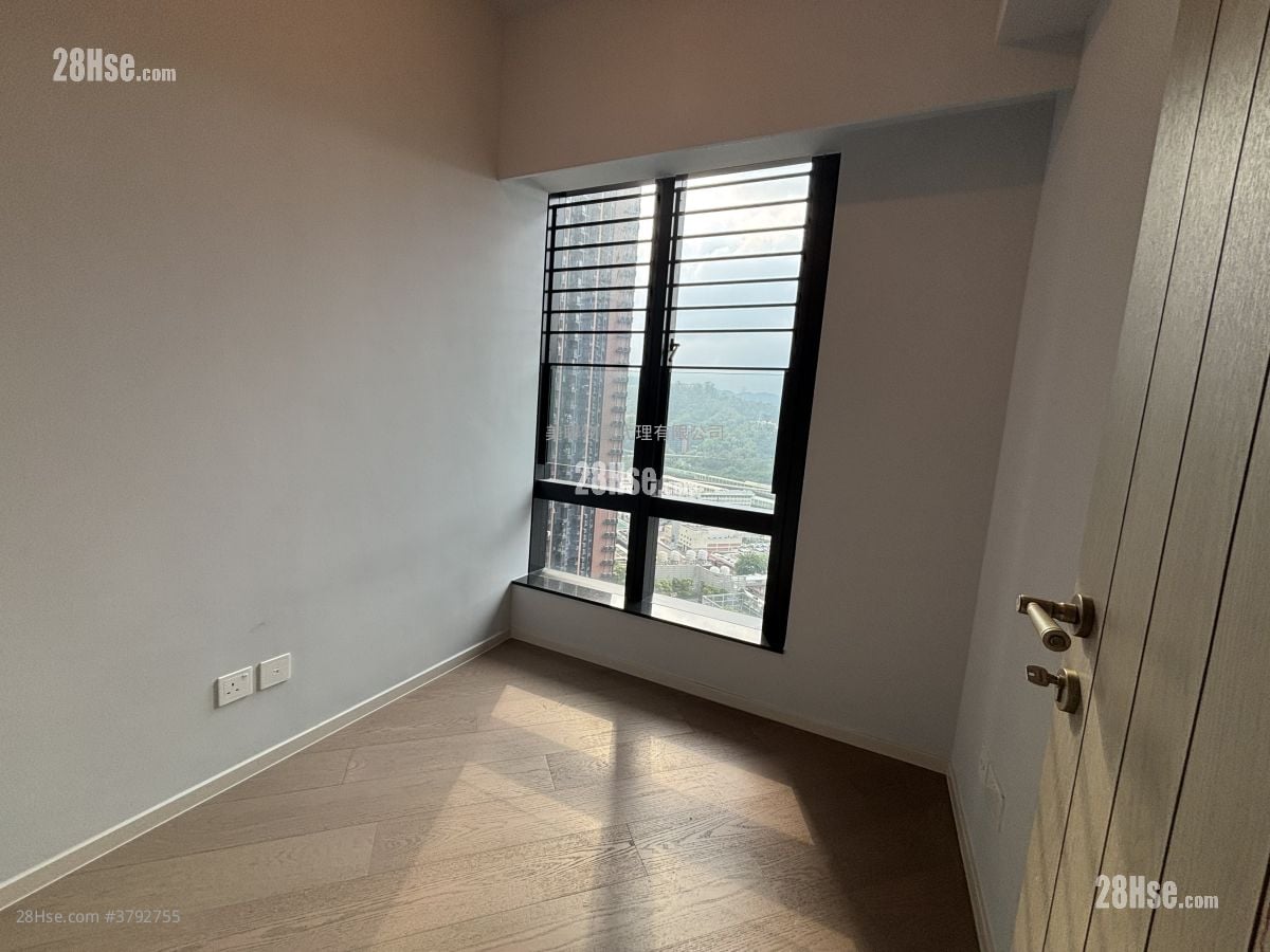 柏傲庄 租盘 3 房 , 2 浴室 723 平方尺