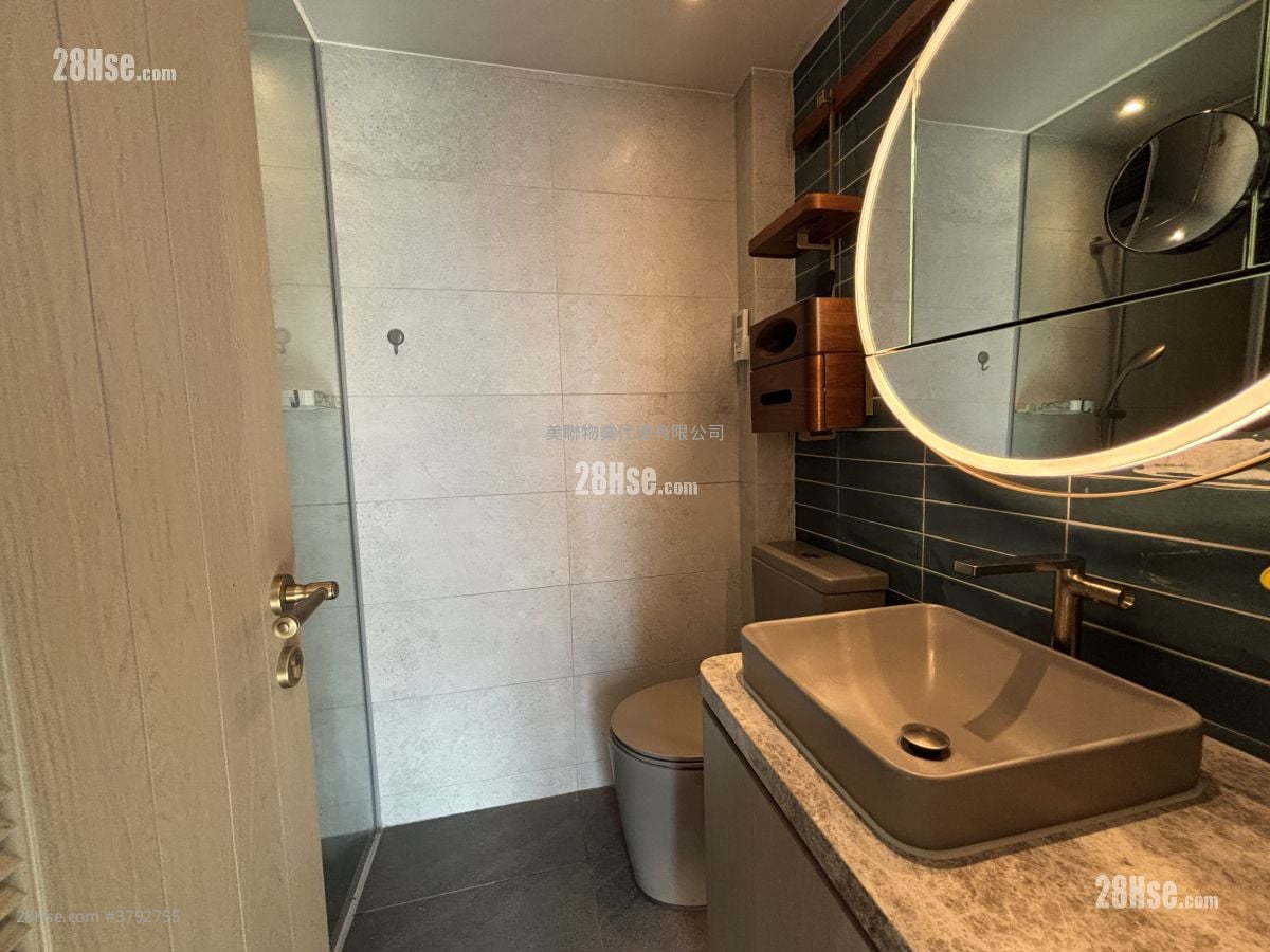 柏傲庄 租盘 3 房 , 2 浴室 723 平方尺