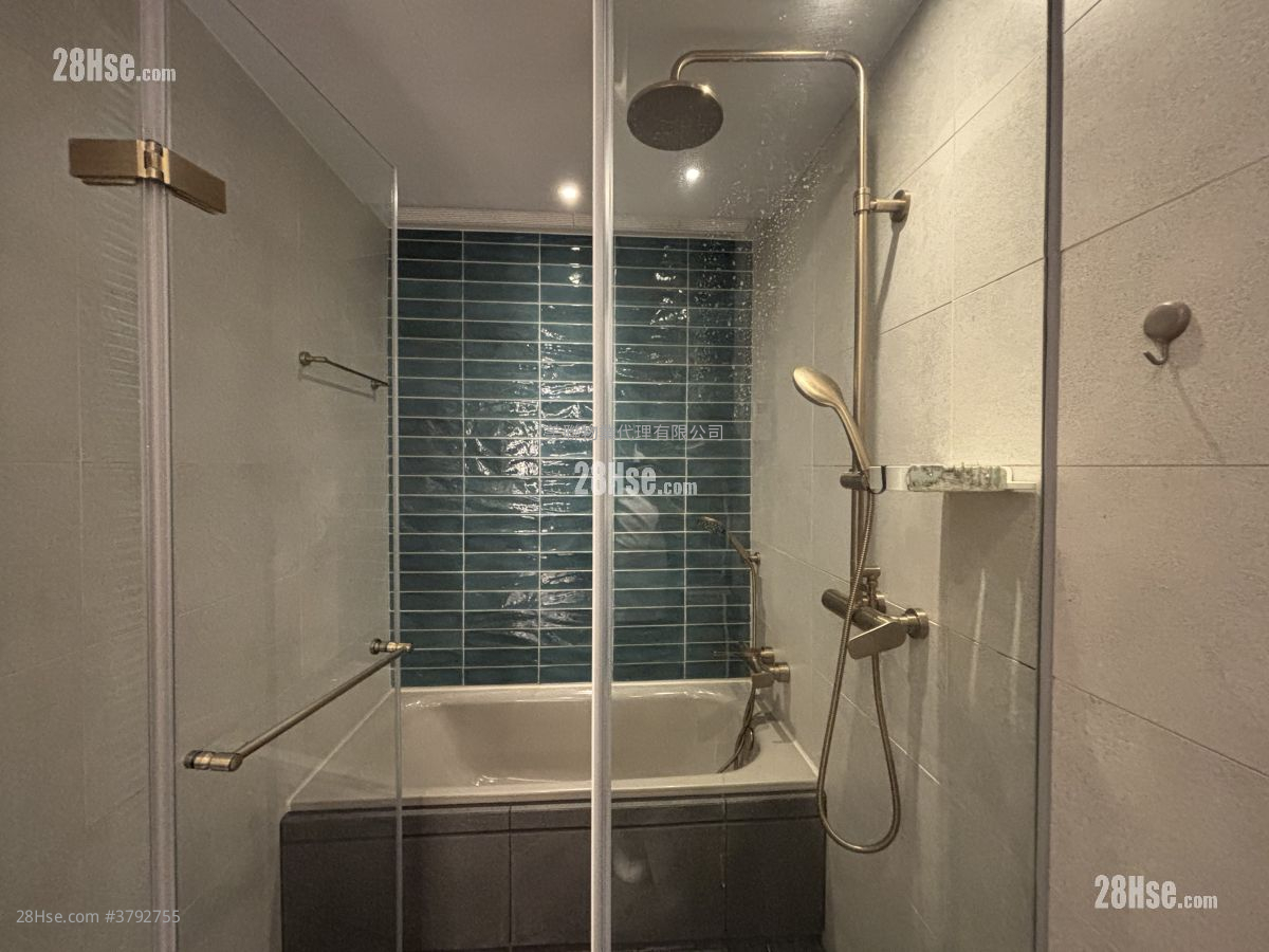 柏傲庄 租盘 3 房 , 2 浴室 723 平方尺