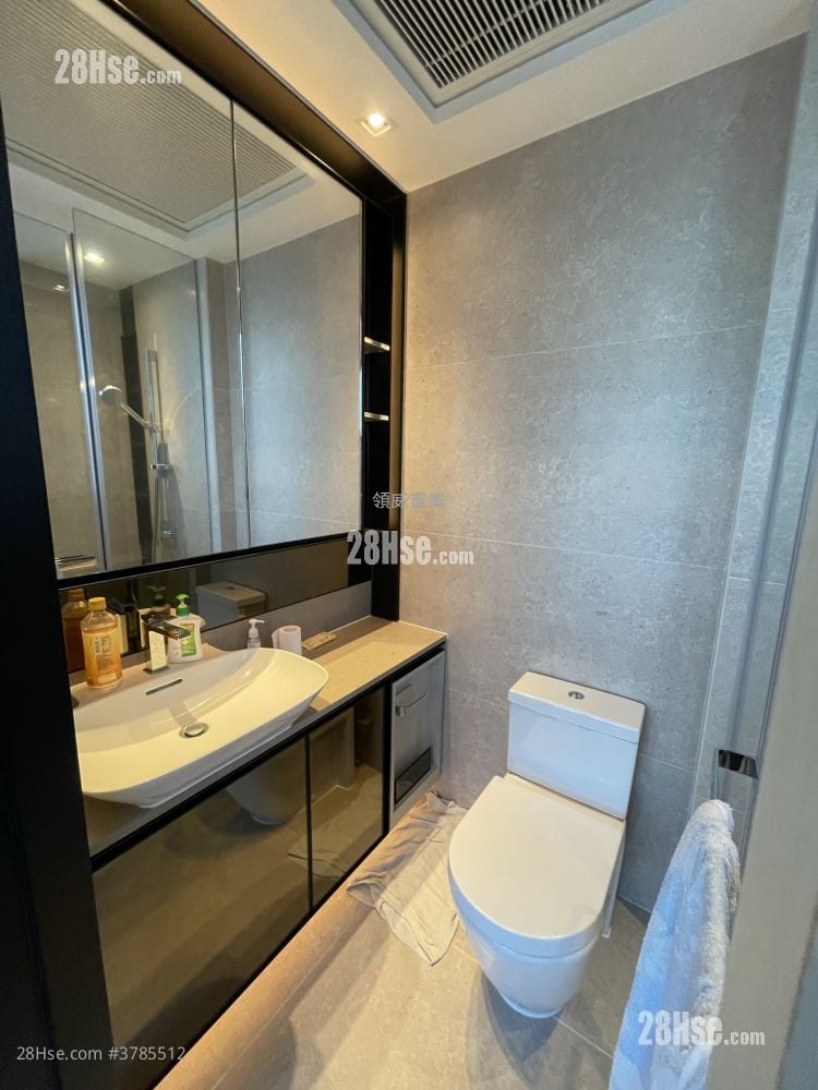 Downtown 38 Rental 1 Bedroom , 1 Bathroom 291 ft²