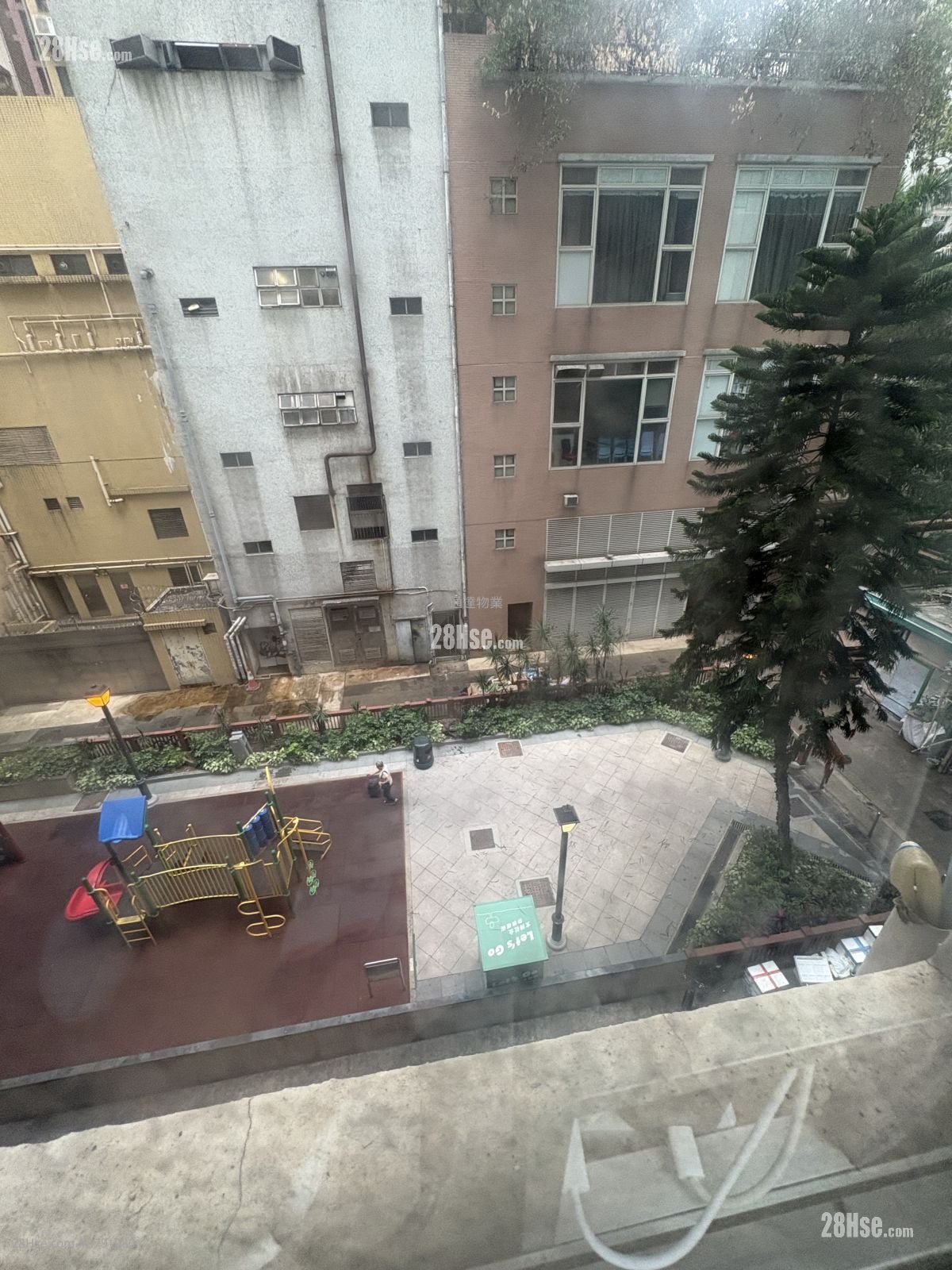 中亚大楼 售盘 2 房 , 1 浴室 406 平方尺