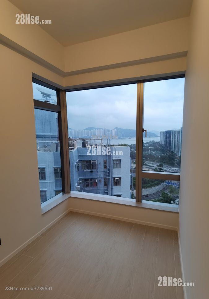 Finnie 租盘 2 房 , 1 浴室 361 平方尺