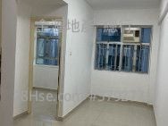 富佑大厦 租盘 239 平方尺