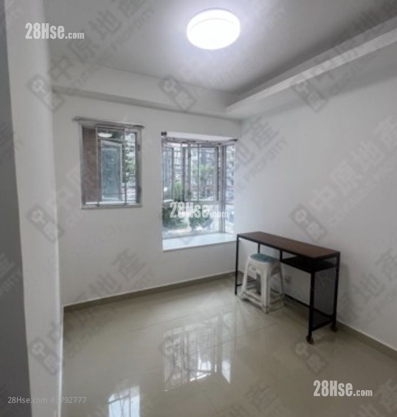 Serenity Park Sell 2 Bedrooms , 1 Bathroom 400 ft²