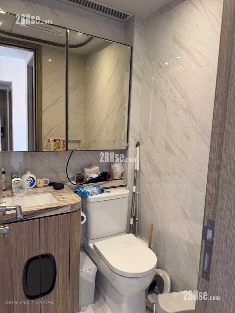 Upper River Bank Sell 2 Bedrooms , 1 Bathroom 479 ft²