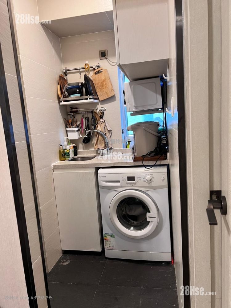 Wai Sun Building Sell 1 Bedroom , 1 Bathroom 256 ft²