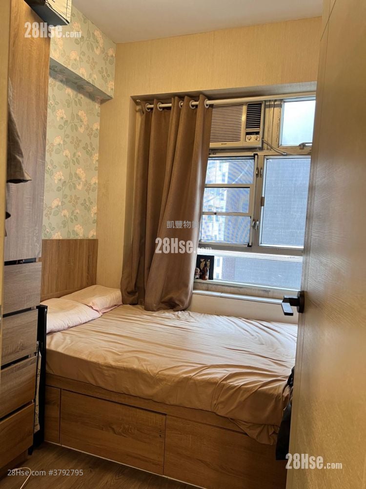 Wai Sun Building Sell 1 Bedroom , 1 Bathroom 256 ft²