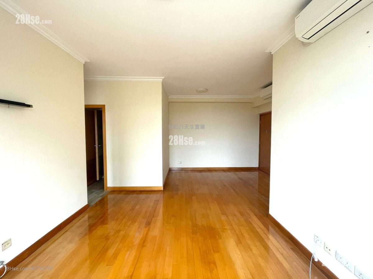 The Hillgrove Rental 3 Bedrooms , 2 Bathrooms 874 ft²