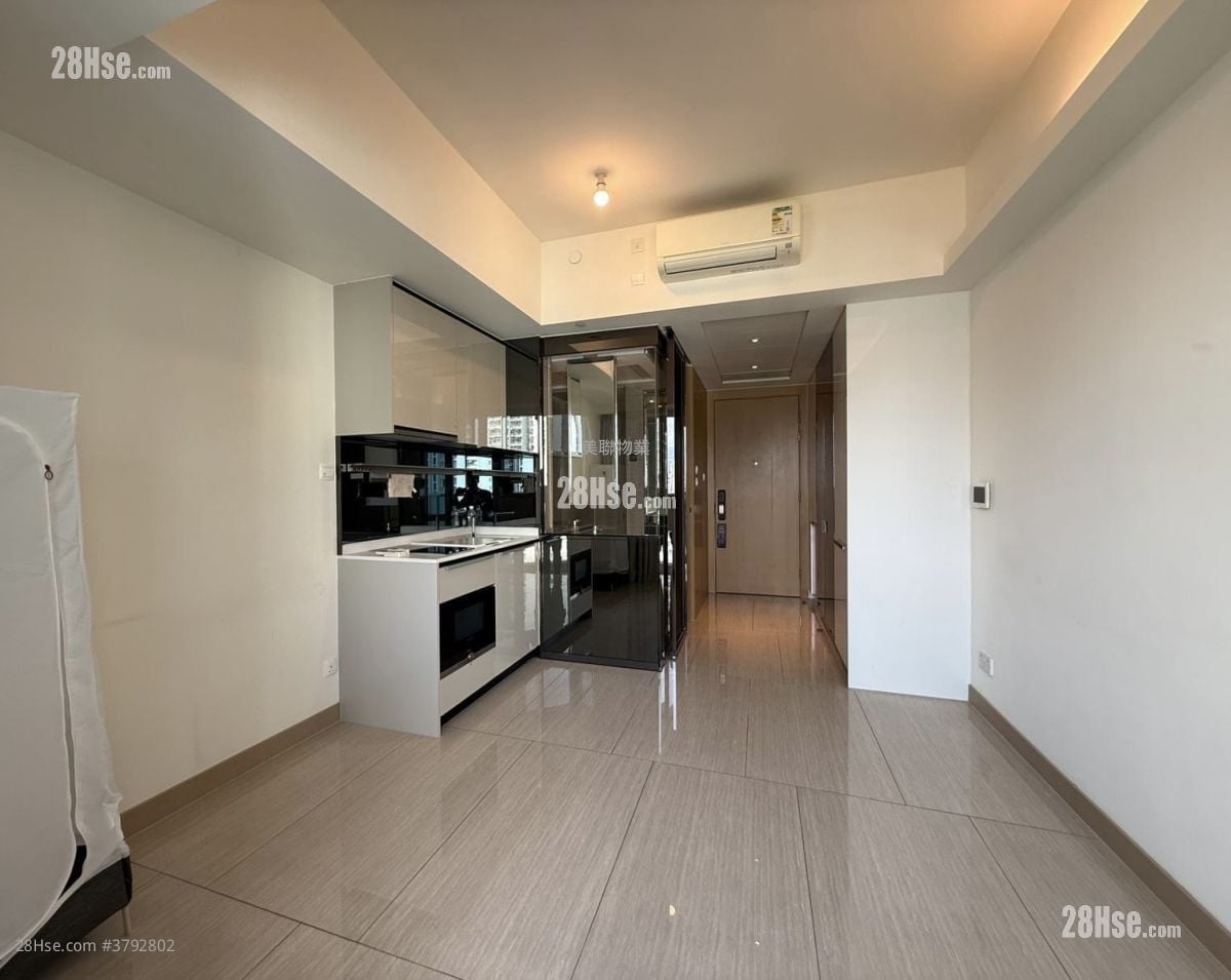 Cullinan West Rental Studio , 1 Bathroom 272 ft²