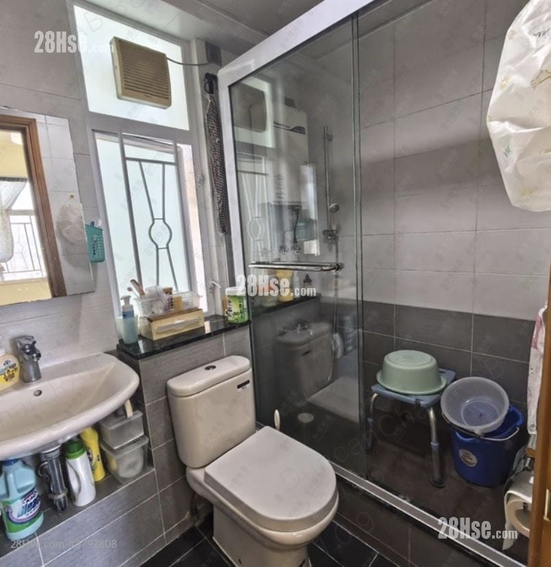 Tai Po Centre Sell 1 Bedroom , 1 Bathroom 361 ft²