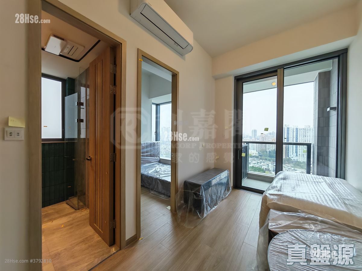 Hava Sell 1 Bedroom 308 ft²