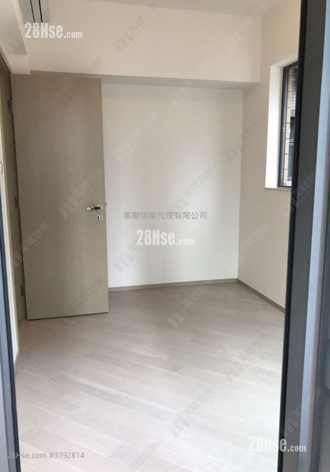 天晋 售盘 2 房 , 1 浴室 544 平方尺