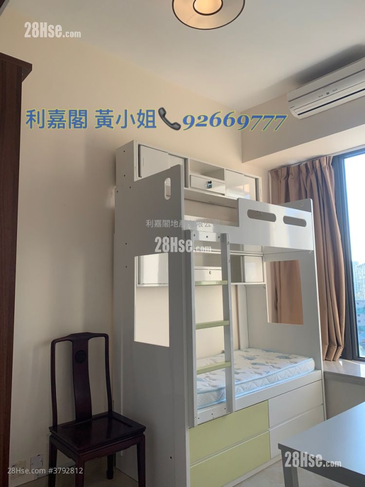 Ultima Rental 3 Bedrooms , 2 Bathrooms 1,046 ft²