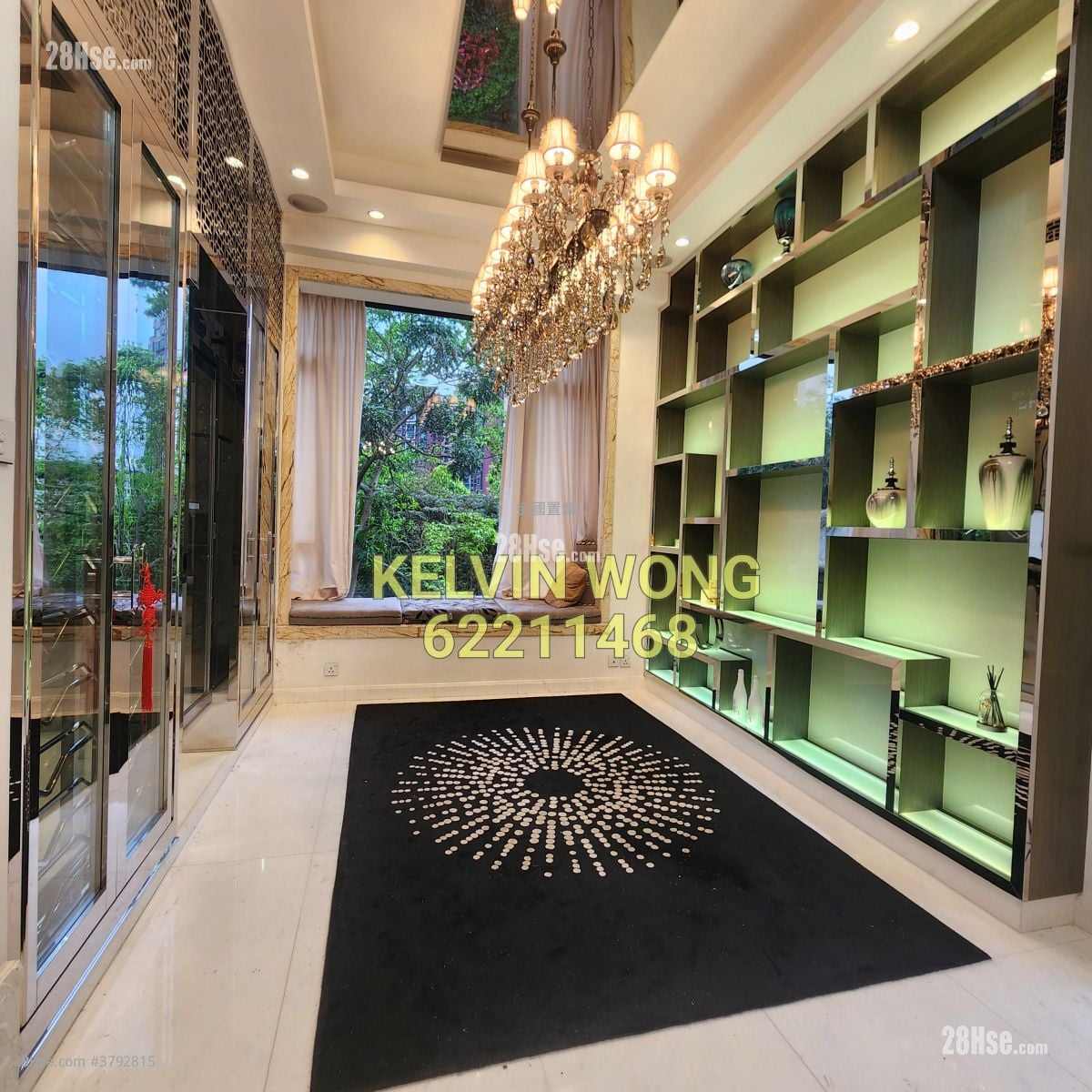 King's Park Hill Sell 4 Bedrooms , 5+ Bathrooms 2,207 ft²