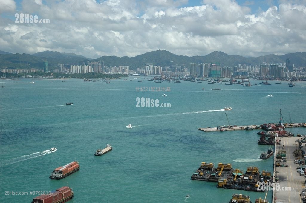 Manhattan Heights Sell 1 Bedroom , 1 Bathroom 438 ft²