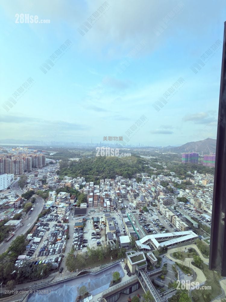 Sun Yuen Long Centre Rental 2 Bedrooms , 1 Bathroom 466 ft²