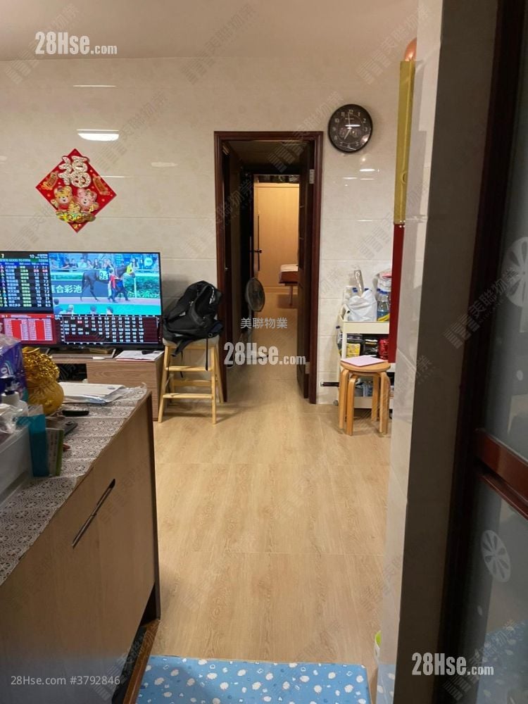 新城市广场 售盘 3 房 , 2 浴室 640 平方尺