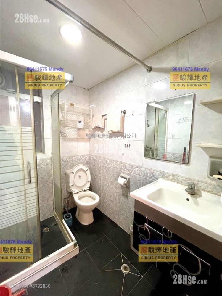 Bell House Rental 3 Bedrooms , 1 Bathroom 573 ft²