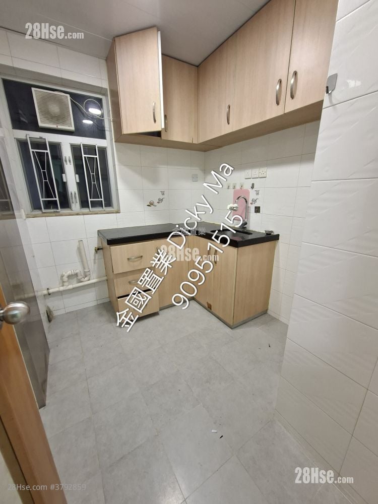 文英楼 售盘 2 房 , 1 浴室 665 平方尺