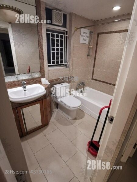 海逸豪园 售盘 3 房 1,085 平方尺