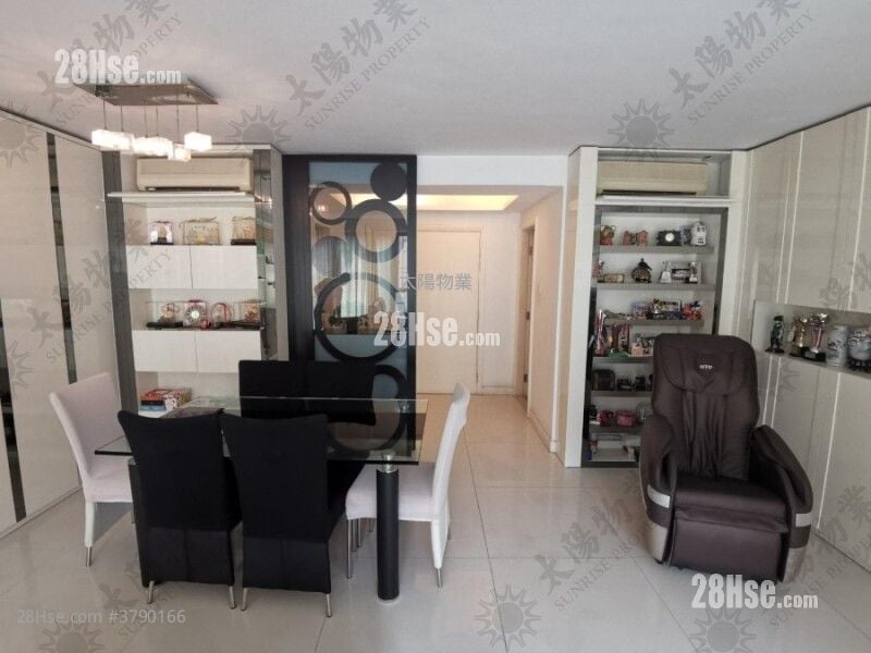 海逸豪园 售盘 3 房 1,085 平方尺