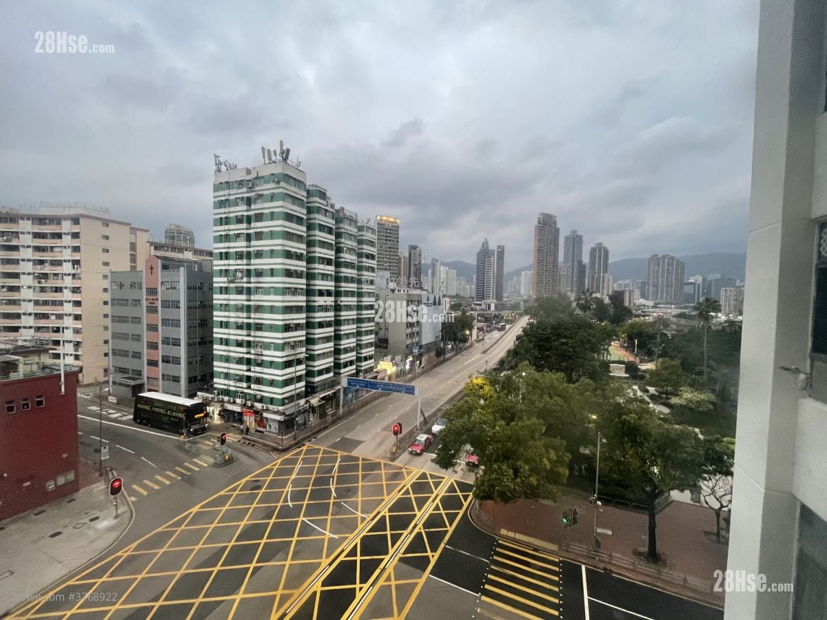 Fok On Court Rental 2 Bedrooms , 1 Bathroom 321 ft²