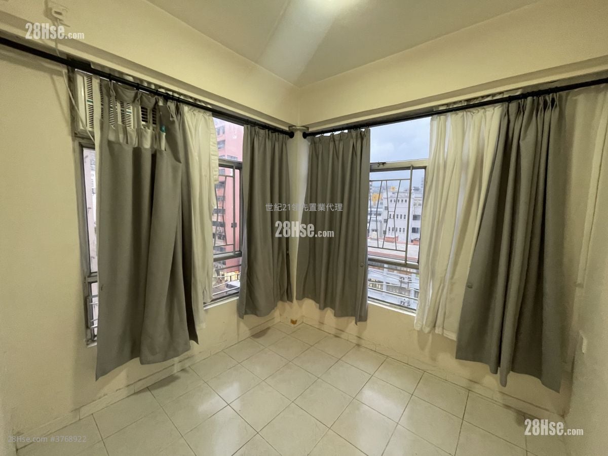 Fok On Court Rental 2 Bedrooms , 1 Bathroom 321 ft²