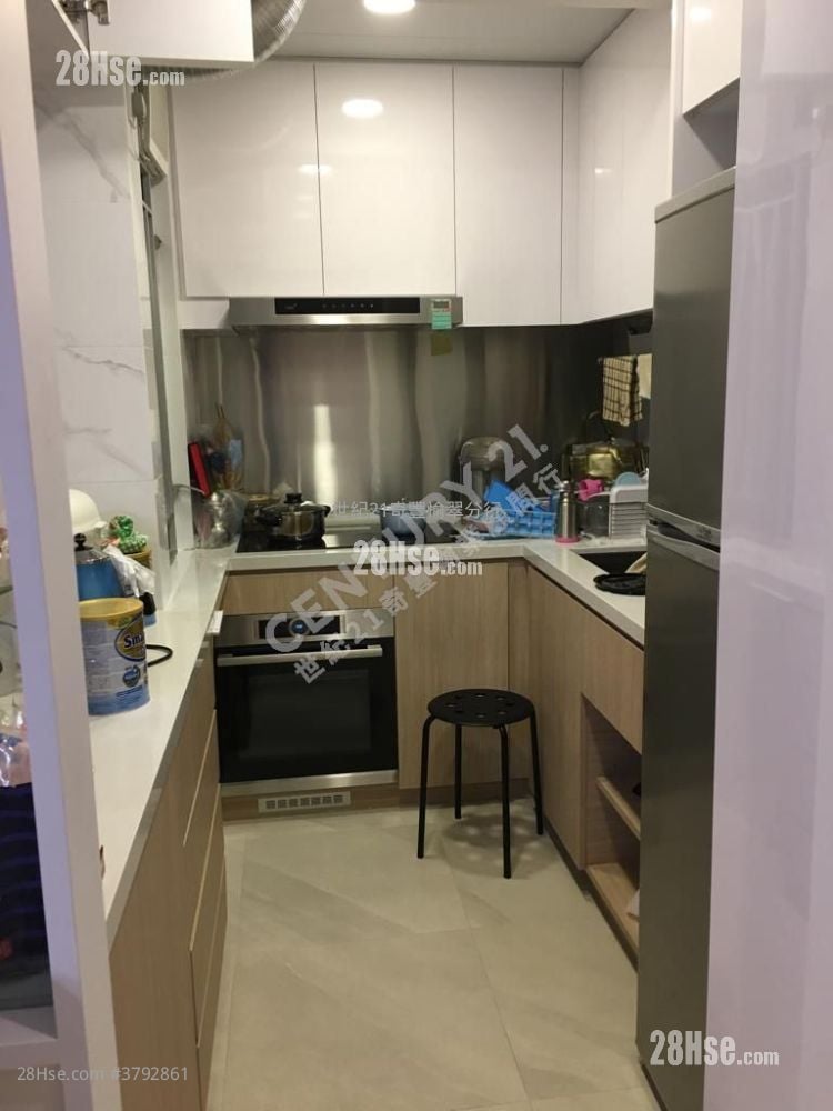 Ravana Garden Sell 3 Bedrooms , 2 Bathrooms 545 ft²